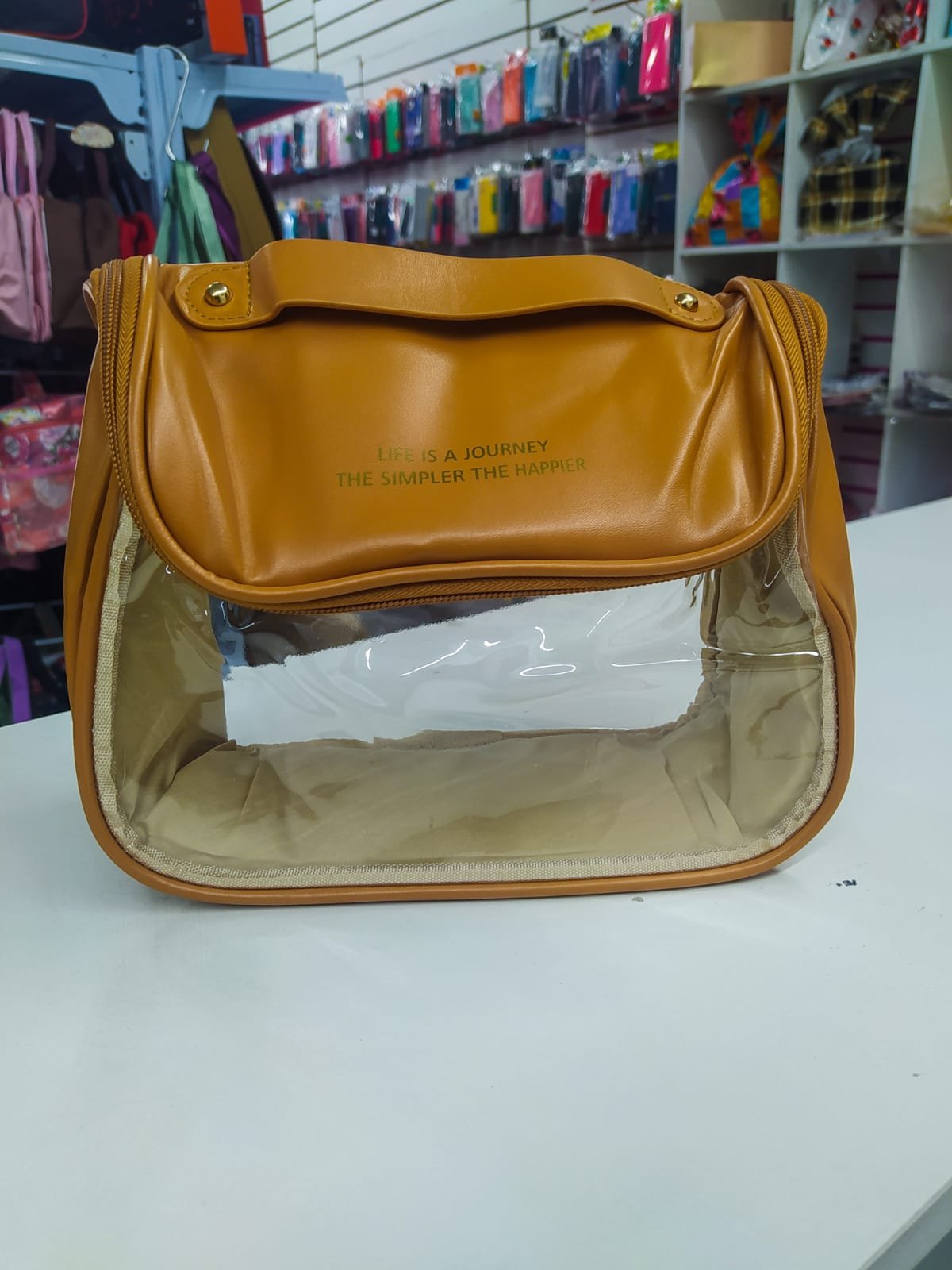 Necessaire Tamanho Médio Com Cores Variadas - Imagem 3